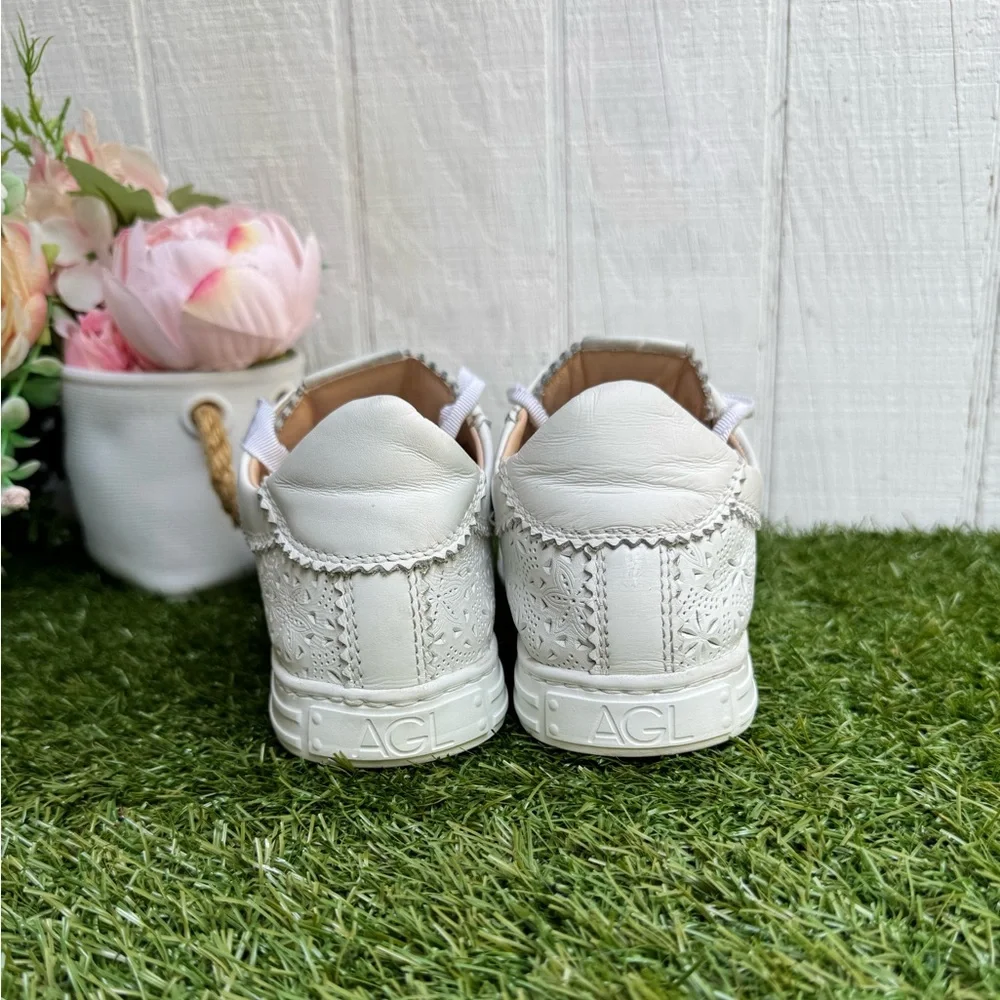 AGL Sade Spring White Flower Cut Out Sneaker $425 size 35.5 US 5.5 leather